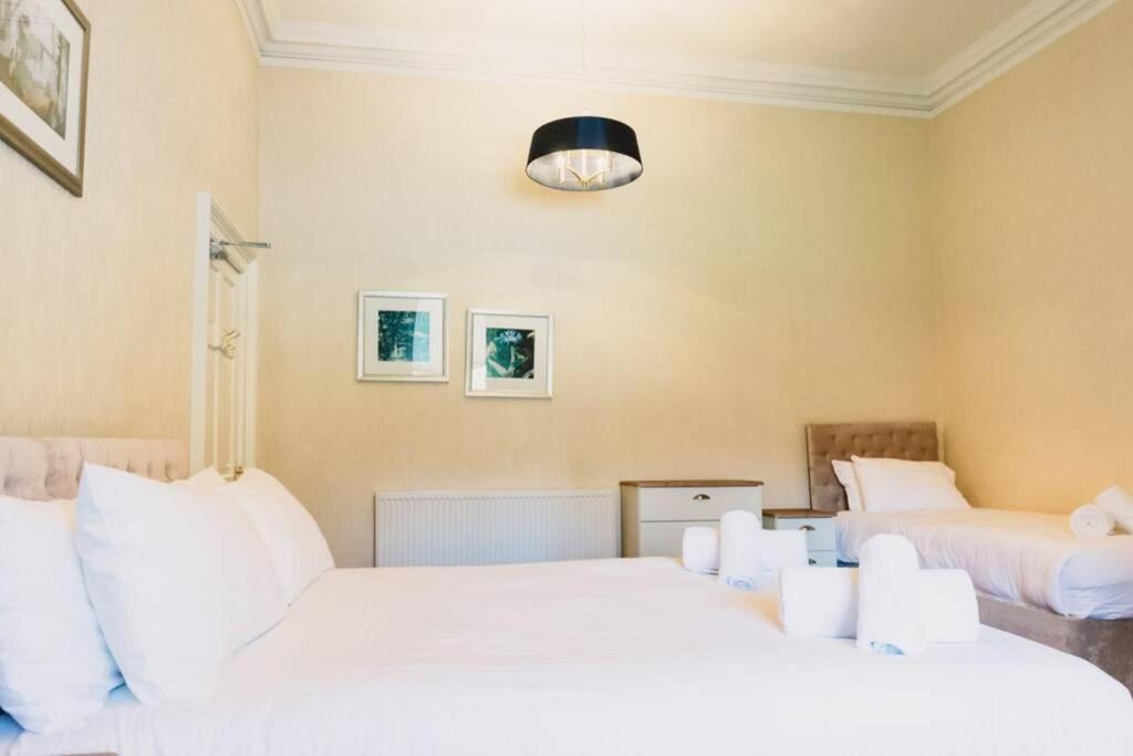 Atholl Apartment - A Unique Apartment In Countryside Park With Wifi And Access To Pool And Bar Perth Exteriér fotografie